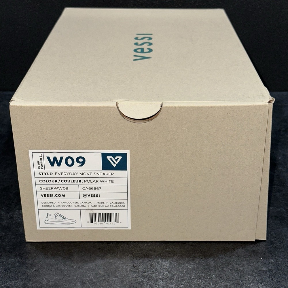 Vessi Everyday Classic Womens Size 9 Waterproof Shoes Sneaker Polar White EUC - Picture 11 of 11
